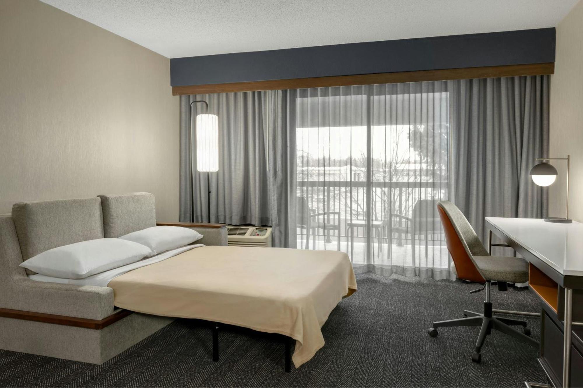 Courtyard By Marriott Kokomo Exterior photo